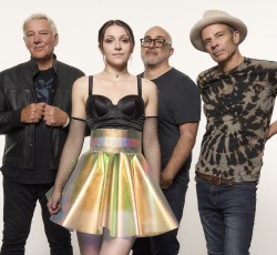 Δεύτερος δίσκος για τους Envy Of None του Alex Lifeson