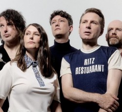 Αλλαγή χώρου για την εμφάνιση των Franz Ferdinand 