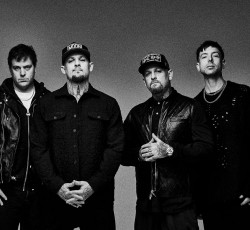 Οι Good Charlotte κυκλοφόρησαν το single "Rejects"
