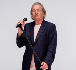 Μη αναστρέψιμη η απώλεια όρασης για τον Ian Gillan 