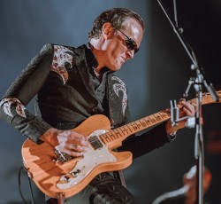 Δεύτερο single από το επερχόμενο άλμπουμ του Joe Bonamassa 