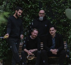 Το πρώτο single από τον ντεμπούτο των King Garcia