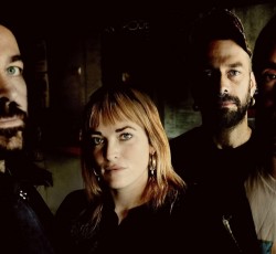 Ακούστε την τρομερή διασκευή των Lankum στο "Ghost Town" 