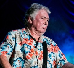 Πέθανε ο θρυλικός κιθαρίστας Mick Ralphs
