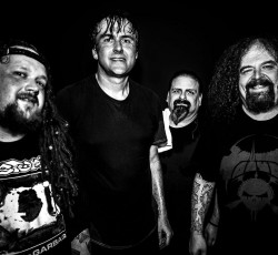 Οι Napalm Death στην Ελλάδα για μια συναυλία 