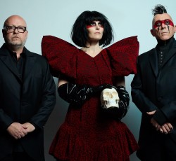 Οι Puscifer επιστρέφουν με νέο δίσκο και single