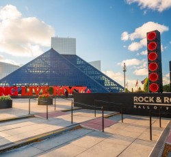 Οι εισαχθέντες στο Rock And Roll Hall Of Fame για το 2025