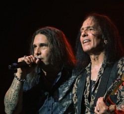 To πρόγραμμα της ημέρας των Savatage στο στο Rockwave Festival