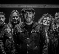 Οι Skyclad ανακοίνωσαν τον νέο τους frontman 