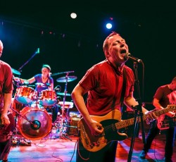 Οι πρωτοπόροι punk - DIY heroes The Ex κατέφθασαν στην χώρα μας για τρεις συναυλίες