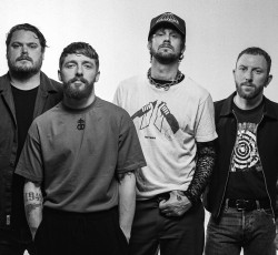 Οι While She Sleeps στο Release Athens Festival 2025 