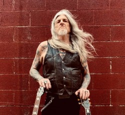 Τέταρτος προσωπικός δίσκος για τον Wino 