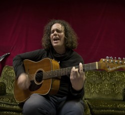 Το πρώτο τραγούδι και οι λεπτομέρειες της δισκογραφικής επιστροφής των Witchcraft