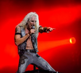 Οι Twisted Sister προϊδεάζουν για επετειακή περιοδεία