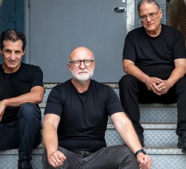 Ο Bob Mould επανενώνει τους Sugar