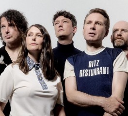 Αλλαγή χώρου για την εμφάνιση των Franz Ferdinand