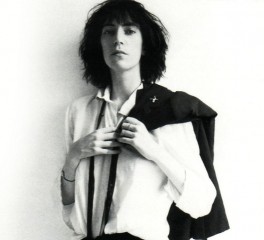 H Patti Smith ανακοίνωσε επετειακή επανέκδοση του "Horses" 