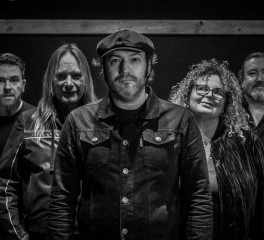 Οι Skyclad ανακοίνωσαν τον νέο τους frontman