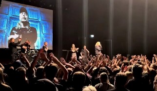 Οι Dark Tranquillity διασκευάζουν At The Gates στη μνήμη του Tomas Lindberg
