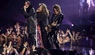Steven Tyler και Yungblud τιμούν τον Ozzy στα MTV Video Music Awards 2025