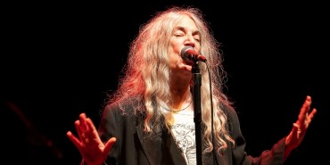 Η Patti Smith στην Αθήνα για μια συναυλία