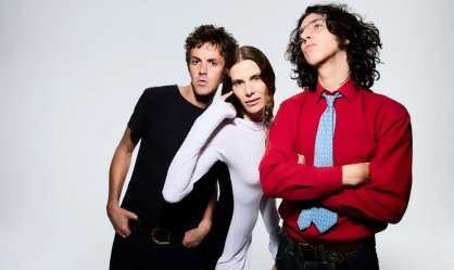 To Plisskën παρουσιάζει τους Bar Italia ζωντανά στην Αθήνα