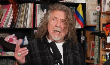 Δείτε το Tiny Desk σετ του Robert Plant