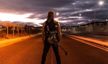 Τρίτος προσωπικός δίσκος για τον Σάκη Τόλη