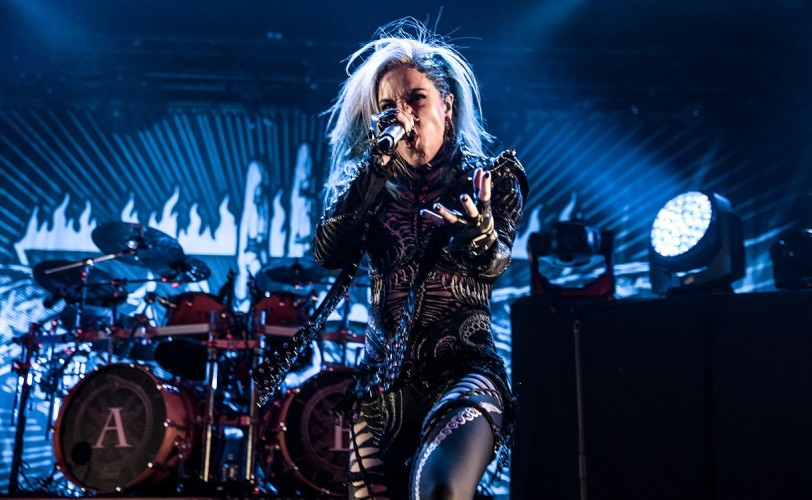 Παρελθόν από τους Arch Enemy η Alissa White-Gluz