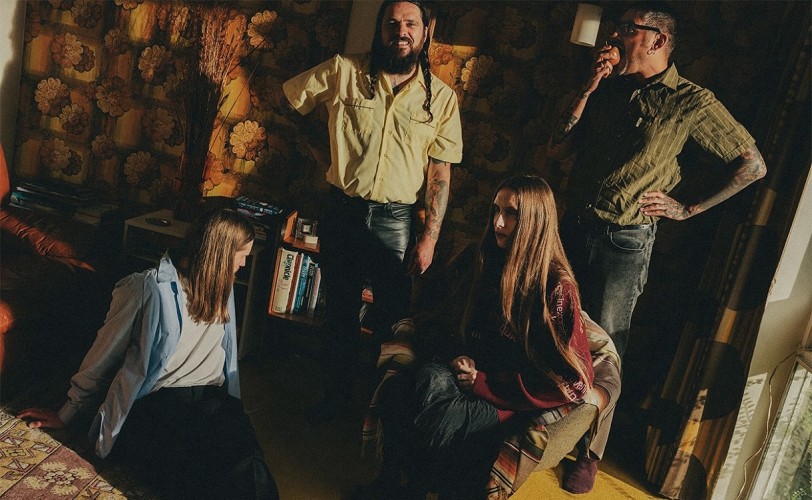 Οι Dry Cleaning κυκλοφόρησαν το "Cruise Ship Designer"