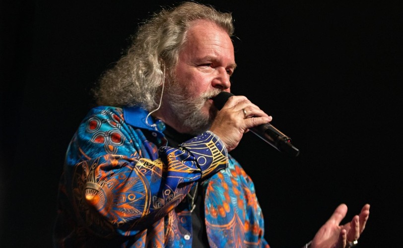 Άνιση μάχη με τον καρκίνο δίνει ο Edward Reekers