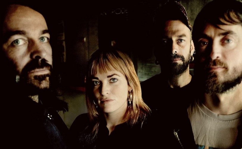 Ακούστε την τρομερή διασκευή των Lankum στο "Ghost Town"