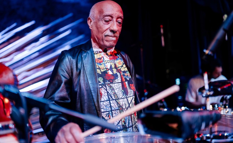 Αντίστροφή μέτρηση για την αποχαιρετιστήρια συναυλία του θρύλου Mulatu Astatke στην Αθήνα