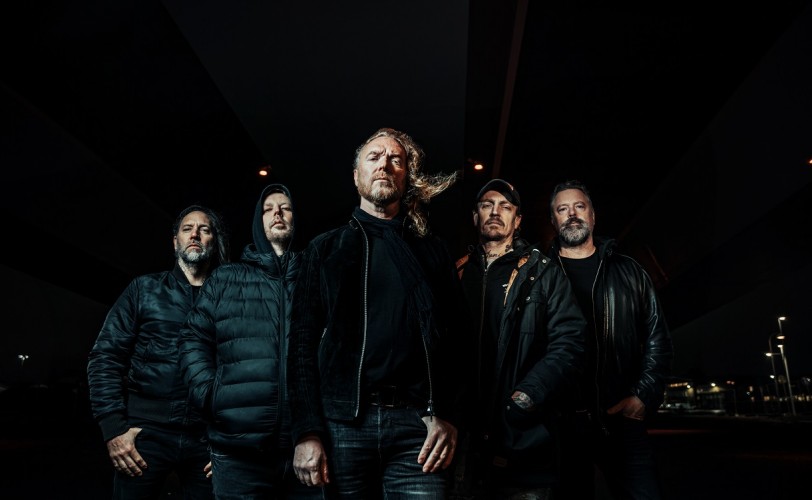 Οι The Hallo Effect διασκευάζουν WASP