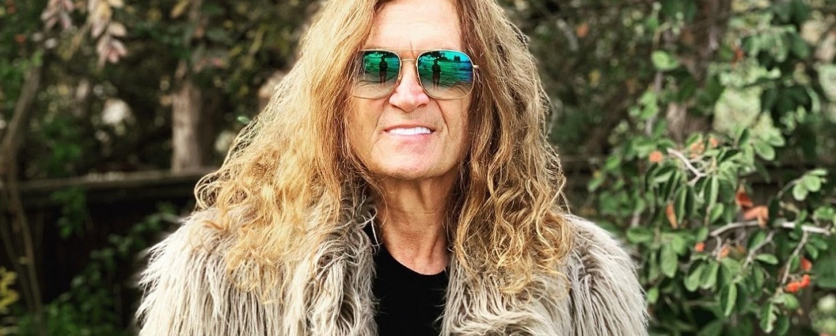 Αποσύρεται από τις συναυλίες ο Glenn Hughes