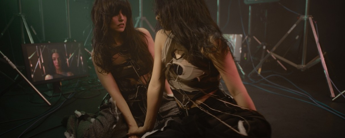 Mία ακόμη ματιά στον επερχόμενο δίσκο Marva Von Theo