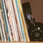 Γιατί τα album reviews παραμένουν απαραίτητα στην εποχή του streaming