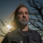 Ο Sakis Tolis κυκλοφορεί το "Echoes From The Void"