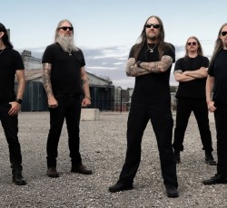Οι Amon Amarth ηχούν το "Gjallahorn"  