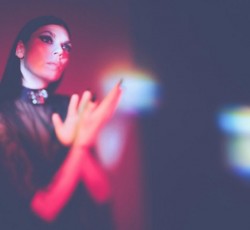 Νέο άλμπουμ και single από A.A. Williams 