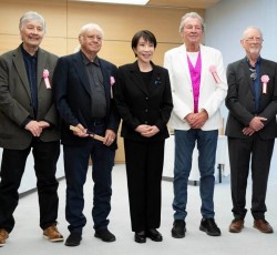 Συνάντηση των Deep Purple με την πρωθυπουργό της Ιαπωνίας 