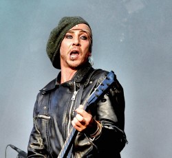 Αποσύρεται οριστικά από τους Hellacopters o Dregen 