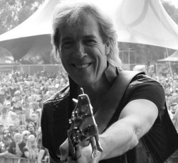 Πέθανε ο Francis Buchholz των Scoprions 