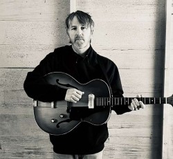 Έφυγε από τη ζωή o Greg Brown των Cake 