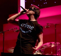Ακούστε το καινούριο single των Strokes 