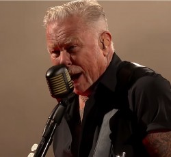 Οι Metallica έδωσαν στη δημοσιότητα το επίσημο live video του "Creeping Death" από την Αθήνα 