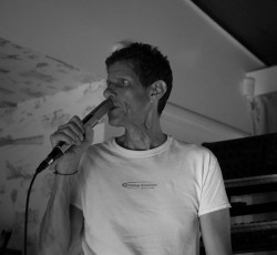 O Mike D των Beastie Boys ανακοίνωσε το ντεμπούτο άλμπουμ του 