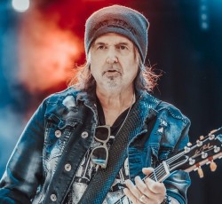 Πέθανε ο Phil Campbell των Motörhead 