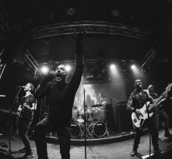 Concept άλμπουμ και νέο single από τους Valor 