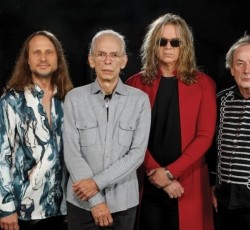 Νέο άλμπουμ και τραγούδι για τους Yes 